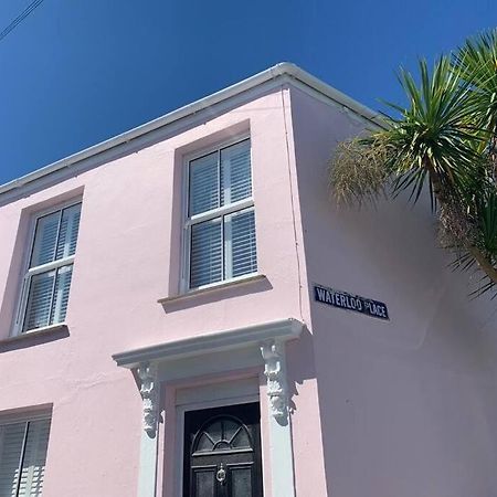 Luxurious Cottage In The Heart Of Falmouth Exteriör bild